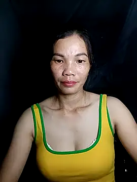 Snapshot of Style-lee chatting on October 19, 12:52 pm Style-lee online show from October 19, 12:52 pm