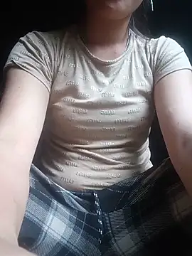 Lyssa-a online show from June 10, 2:57 am