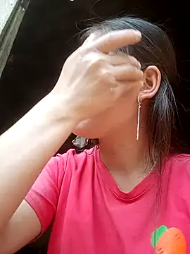 Lyssa-a online show from March 3, 3:46 am