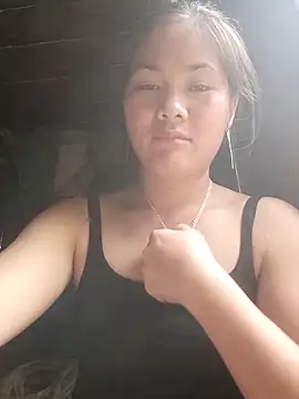 Lyssa-a online show from April 4, 3:46 am