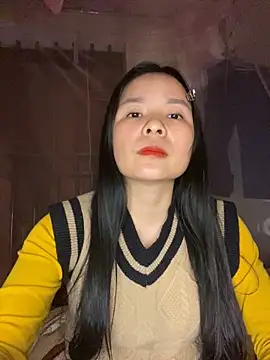 Snapshot of Listen-ly chatting on November 25, 2:39 pm Listen-ly online show from November 25, 2:39 pm