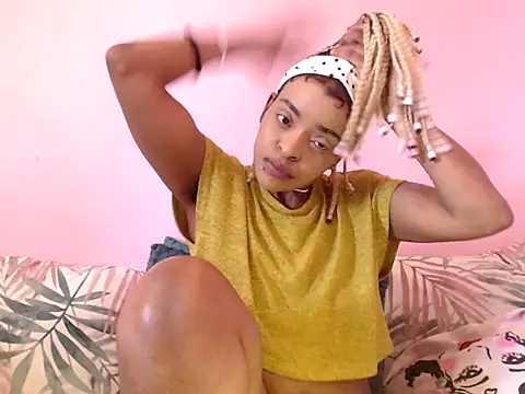 fifiqueen25 online show from October 16, 11:18 am