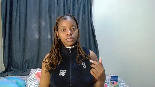 fifiqueen25 online show from April 5, 6:53 am