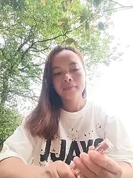 Nguyet2k4 online show from April 20, 10:55 pm