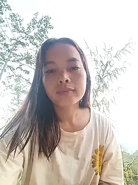 Nguyet2k4 online show from April 10, 11:01 pm