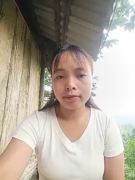 Snapshot of Nguyet2k4 chatting on June 19, 12:38 am Nguyet2k4 online show from June 19, 12:38 am