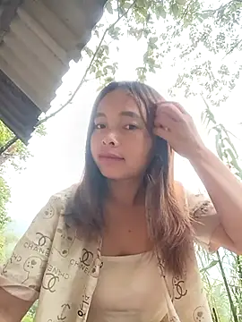 Nguyet2k4 online show from May 7, 11:19 pm