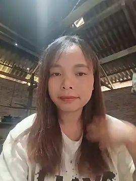Snapshot of Nguyet2k4 chatting on July 6, 1:56 am Nguyet2k4 online show from July 6, 1:56 am