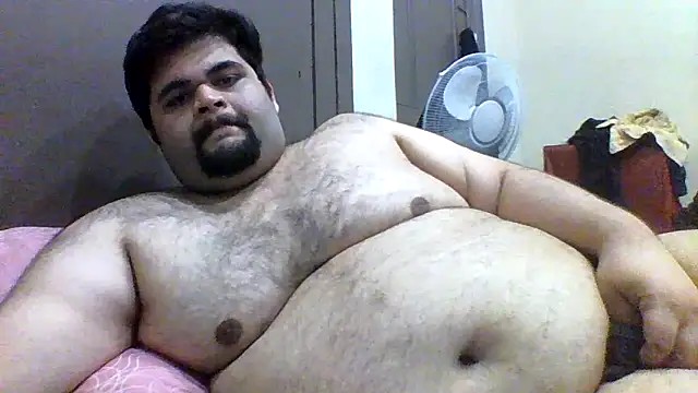 Snapshot of ShavenScope24 chatting on February 6, 5:42 pm ShavenScope24 online show from February 6, 5:42 pm