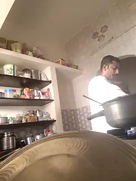 Snapshot of Vickyins480000 chatting on November 21, 7:51 am Vickyins480000 online show from November 21, 7:51 am