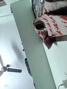 Snapshot of Vickyins480000 chatting on November 22, 1:04 am Vickyins480000 online show from November 22, 1:04 am