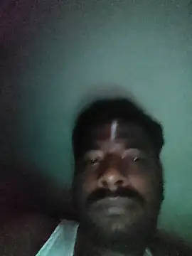 Snapshot of Vickyins480000 chatting on November 26, 5:35 pm Vickyins480000 online show from November 26, 5:35 pm