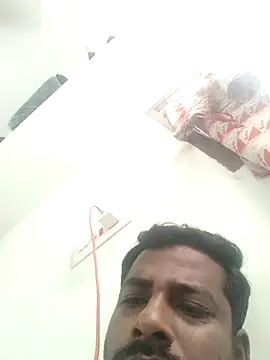 Snapshot of Vickyins480000 chatting on December 3, 10:58 am Vickyins480000 online show from December 3, 10:58 am