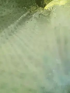 Snapshot of Vickyins480000 chatting on November 18, 2:59 am Vickyins480000 online show from November 18, 2:59 am