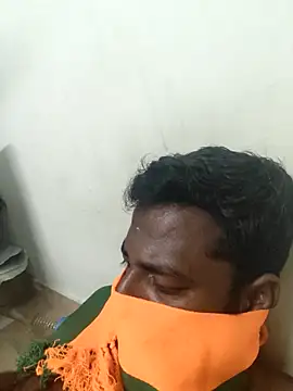 Snapshot of Vickyins480000 chatting on November 25, 5:13 pm Vickyins480000 online show from November 25, 5:13 pm