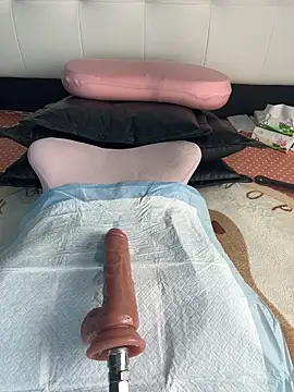 Snapshot of youzi33 chatting on December 14, 8:09 am youzi33 online show from December 14, 8:09 am