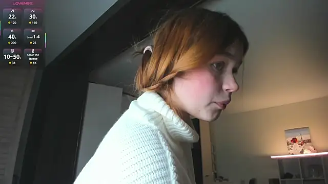 HeatherNextDoor online show from November 26, 3:28 am