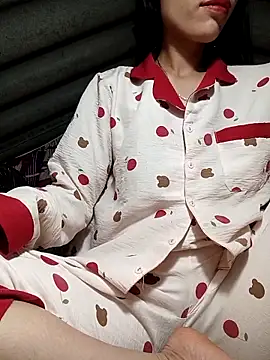 -Kem-01 online show from March 26, 1:09 pm