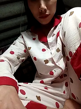 -Kem-01 online show from February 25, 1:33 pm