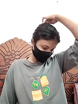 Snapshot of Jaya-Ray chatting on December 20, 6:33 pm Jaya-Ray online show from December 20, 6:33 pm