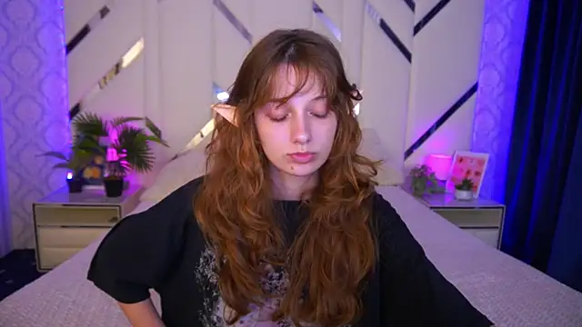 CuteeFoxy online show from October 30, 3:53 pm