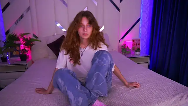 CuteeFoxy online show from October 23, 1:54 pm