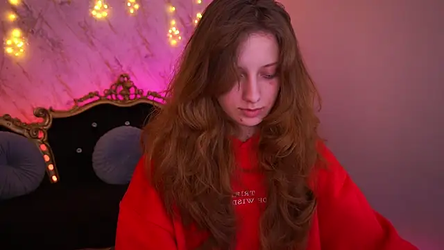 Snapshot of CuteeFoxy chatting on January 13, 3:16 pm CuteeFoxy online show from January 13, 3:16 pm