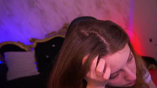 CuteeFoxy online show from March 28, 1:34 pm