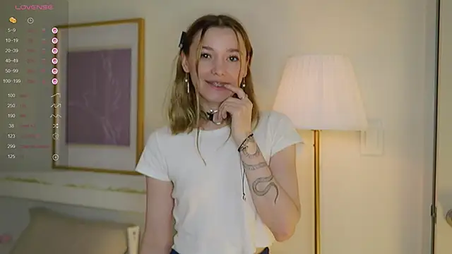 StarryMary online show from October 25, 9:04 pm