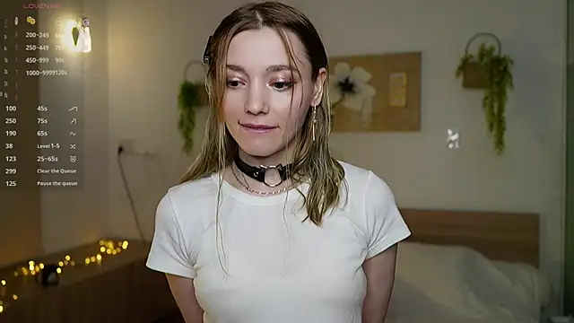 StarryMary online show from December 3, 9:03 pm