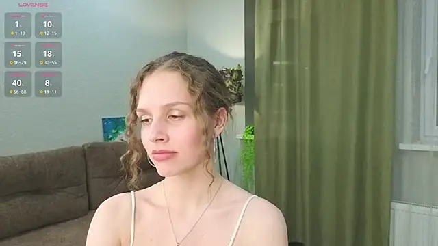 StephnieRecuparo online show from October 21, 2:49 pm