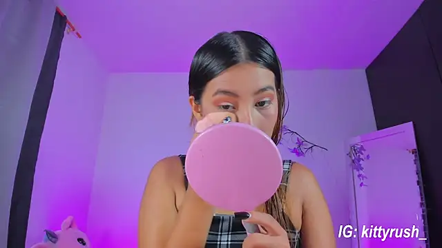 kittyrush  online show from February 19, 10:40 pm