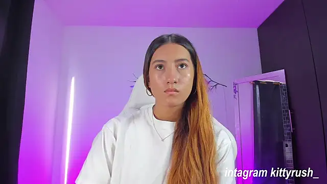 kittyrush  online show from February 12, 9:25 pm