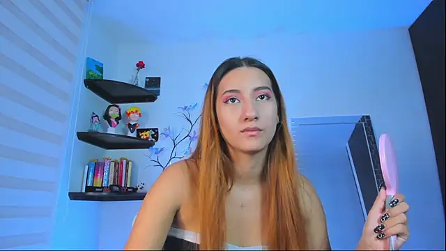 kittyrush  online show from December 4, 8:13 am