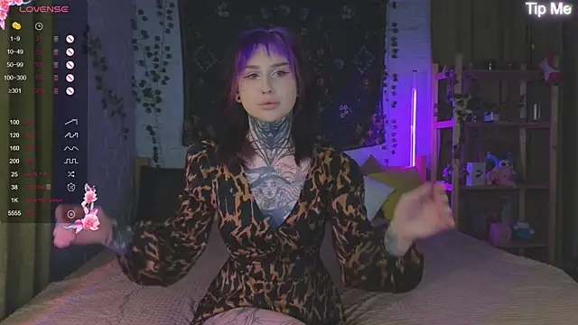 XExotic BabyX online show from November 12, 9:40 pm