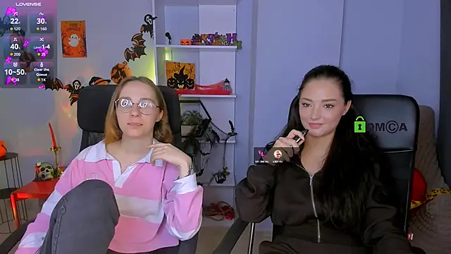 Snapshot of evalora_vei chatting on October 30, 1:31 pm evalora vei online show from October 30, 1:31 pm