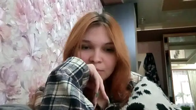 Snapshot of kseniaks1 chatting on October 25, 10:14 am kseniaks1 online show from October 25, 10:14 am