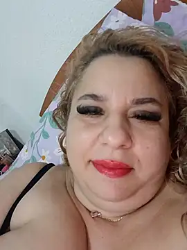 Snapshot of BelleInna chatting on November 8, 7:50 pm BelleInna online show from November 8, 7:50 pm