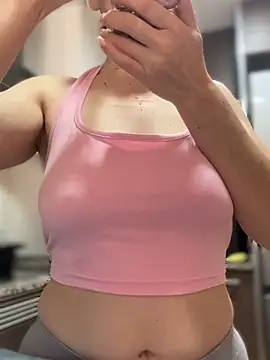 AlanaRius18 online show from April 2, 1:51 pm