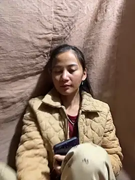 Miss-World00 online show from November 18, 9:18 pm