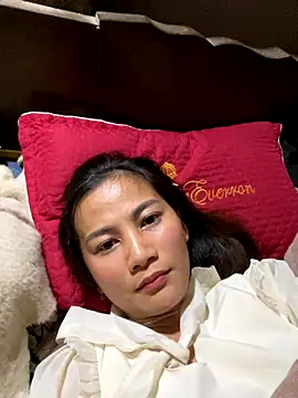 Miss-World00 online show from November 23, 12:42 am