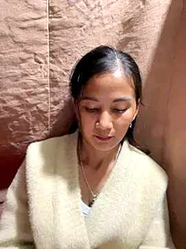 Miss-World00 online show from October 24, 1:10 pm