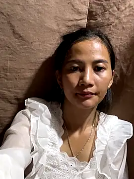 Miss-World00 online show from November 9, 11:20 pm