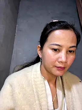 Miss-World00 online show from December 22, 3:50 am