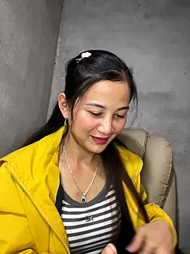 Miss-World00 online show from December 23, 6:23 am