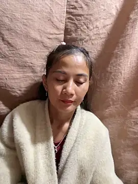 Miss-World00 online show from November 11, 1:33 am