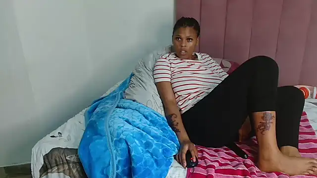 Bubbles156 online show from March 26, 7:34 pm