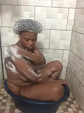 Bubbles156 online show from February 17, 8:17 pm