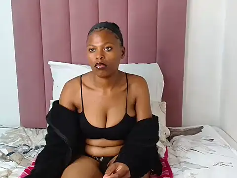 Bubbles156 online show from October 21, 9:03 pm