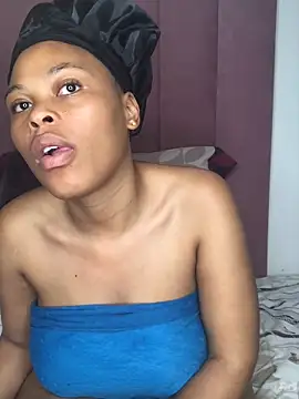 Bubbles156 online show from April 13, 3:21 am